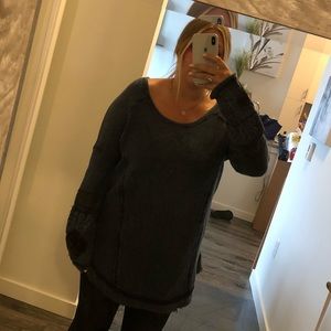 LIKE NEW Free People Sweater w/Embroidered Sleeves